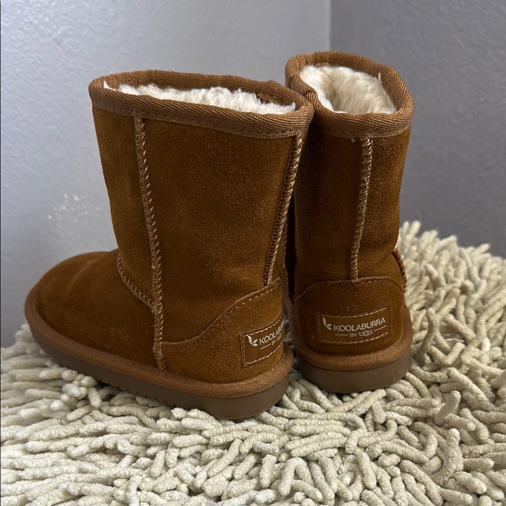 Koolaburra by UGGS Brown Sheepskin Mid-Calf Boots